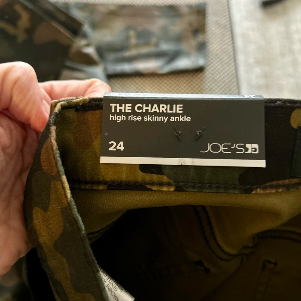 NWT JOE’S high rise ankle camo jeans
